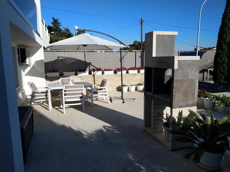 Apartment Rippl Crikvenica Exterior foto